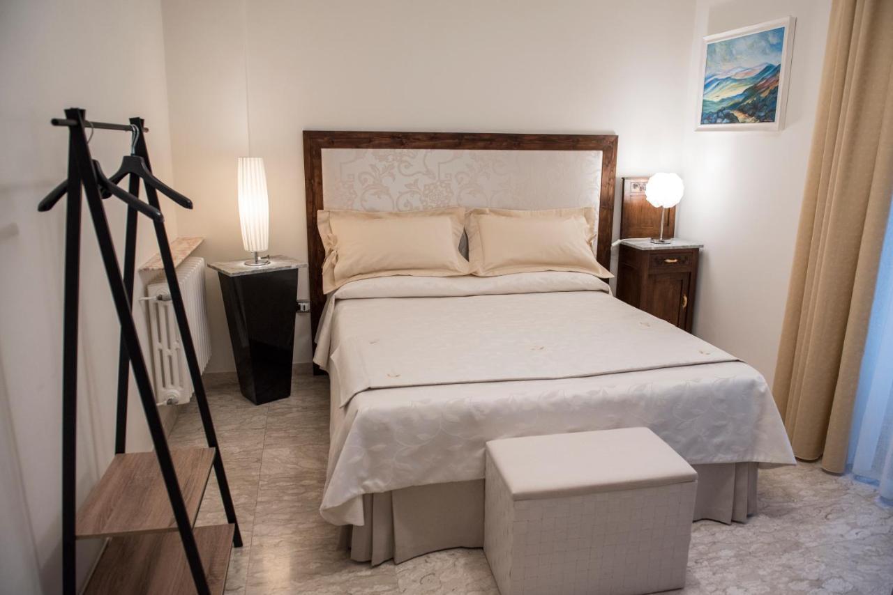 B&B La Vetta -Petite Spa- Potenza Buitenkant foto